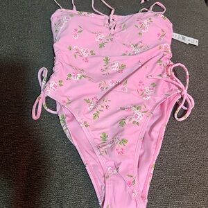 Chic Pink Floral Bikini